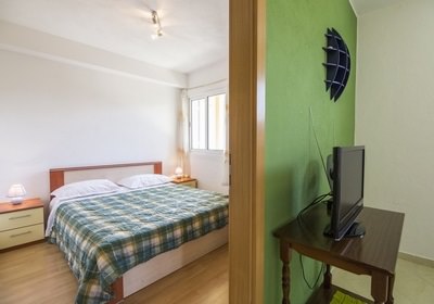 apartman žuti, soba 1